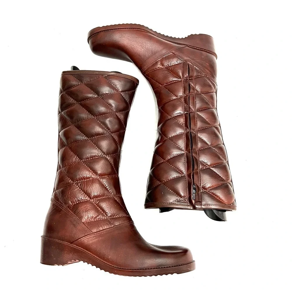 Vintage 1970s brown vegan leather quilted fleece lined knee high rain boots